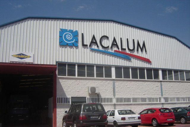 Fachada de Lacalum en Toledo